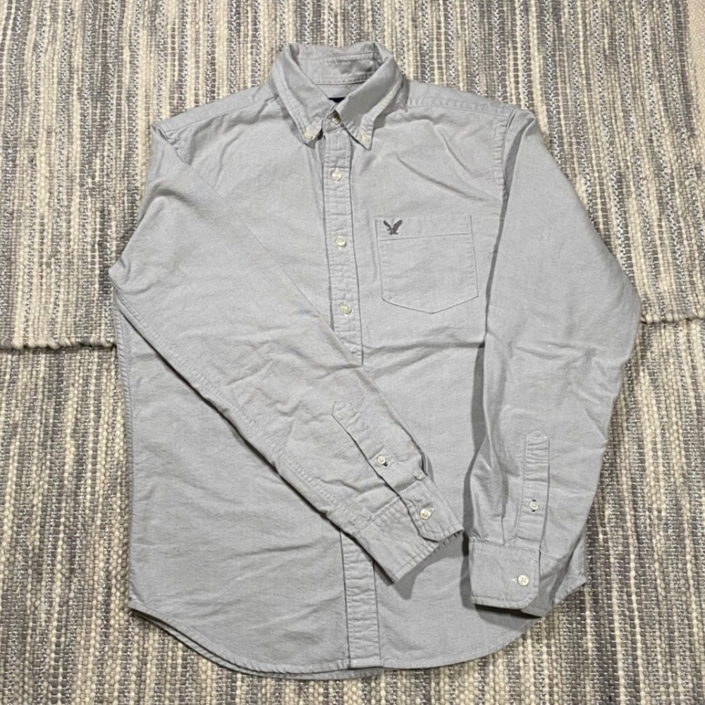 EUC American Eagle Button Down Size S